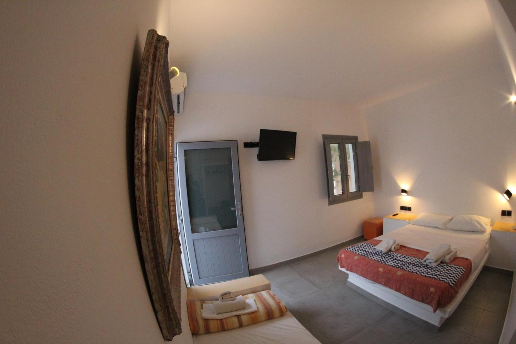 Perissa Centrale Rooms Ngoại thất bức ảnh